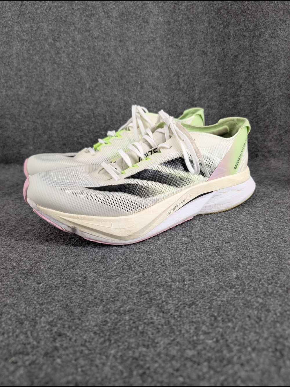 Adidas Adizero Boston 12 running shoes - White / Green Spark
